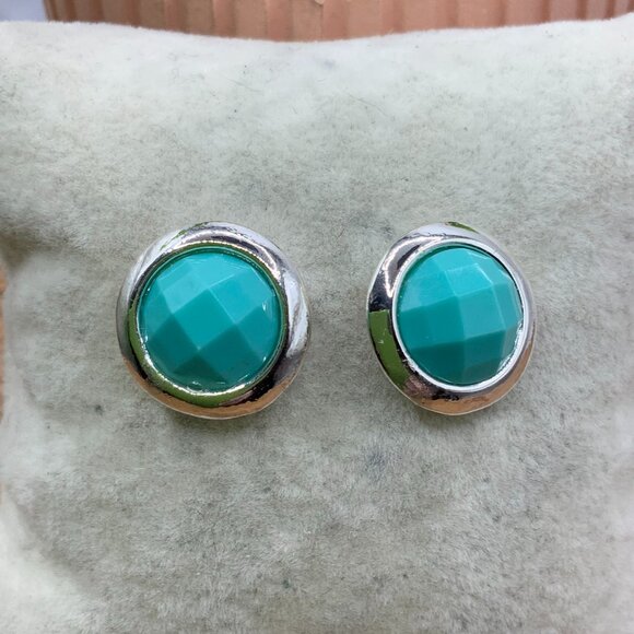 Liz Claiborne Faceted Turquoise Silver Tone Circle Stud Earrings - Picture 1 of 6